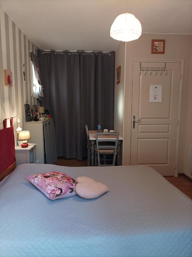 Bed and Breakfast Le Nid De Mesanges Chauffour-sur-Vell Exteriér fotografie